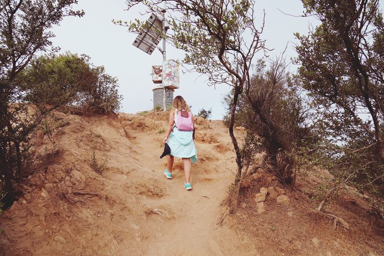 How to hike to the Hollywood sign 11 Postcards from Hawaii Travel Lifestyle Blog Gabriella Wisdom How to hike to the Hollywood Hills