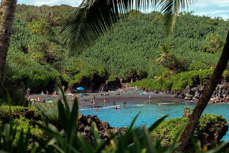 6 of the best things to do on Maui, Hawaii 10 BlackBeachWaianapanapaRoadtoHanaMauiHawaiitodo