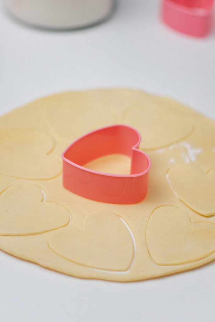 Recipe for heart-shaped pop-tarts for Valentine’s Day 9 DSC00921
