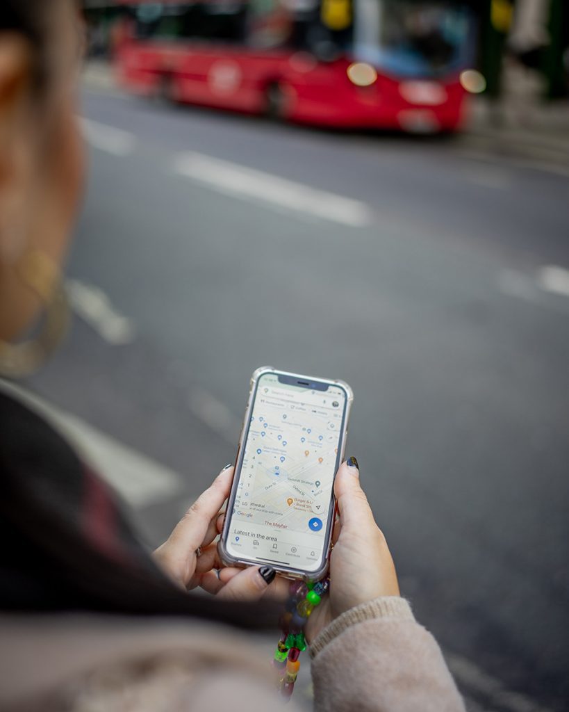 How to use the London Underground - Everything to know about taking the Tube 4 Postcards from Hawaii Travel Blog How to use the London Underground local’s guide to taking the Tube