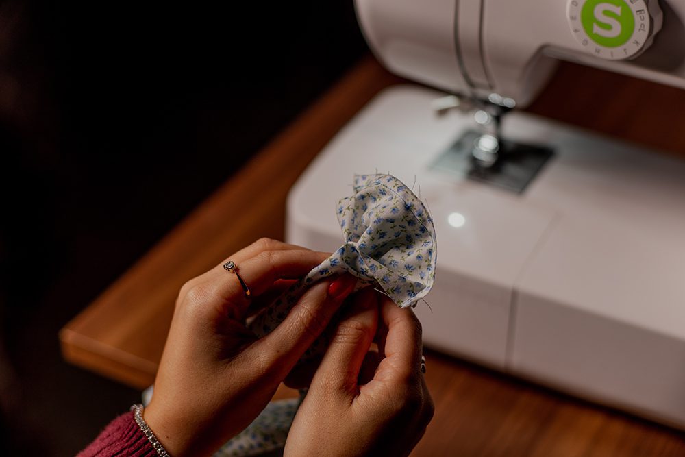 Sewing tutorial for how to make hair scrunchies 11 DSC02272 1