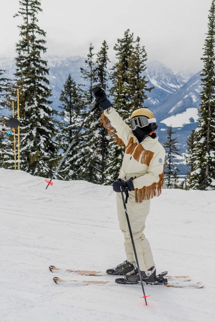 How to Get The Snow Bunny Look for Your Ski Trip 14 DSC04547
