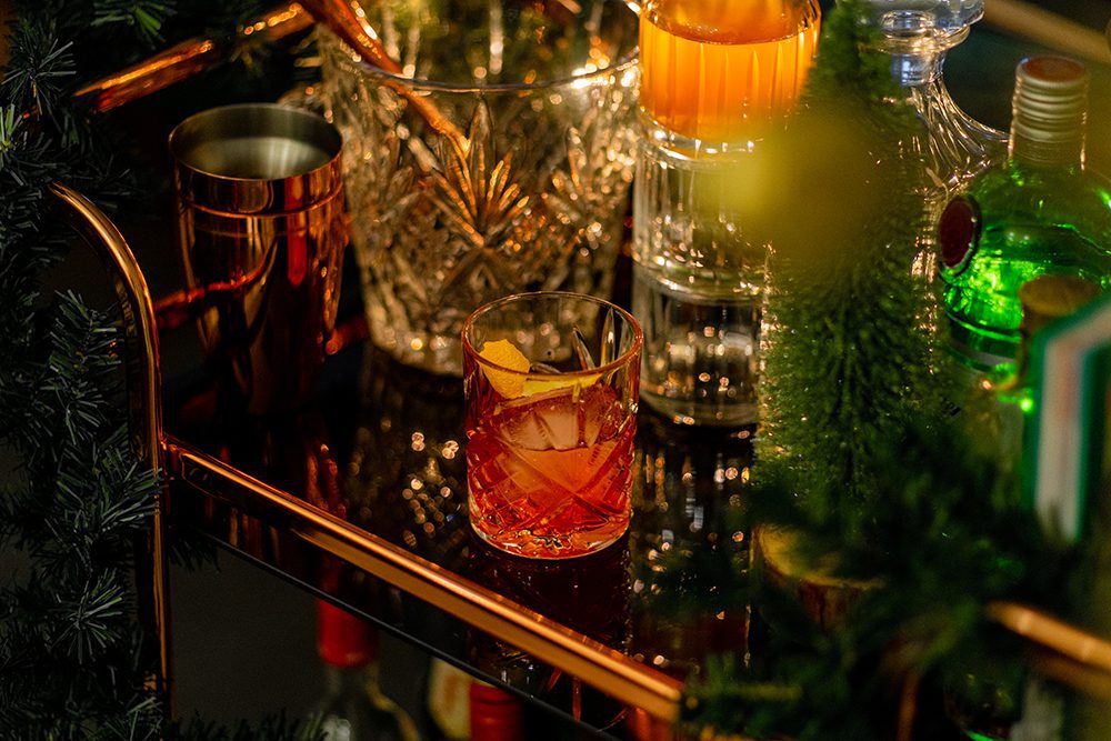How to make Christmas flavoured gin infused with Christmas spices (with cocktail recipes) 8 DSC07602