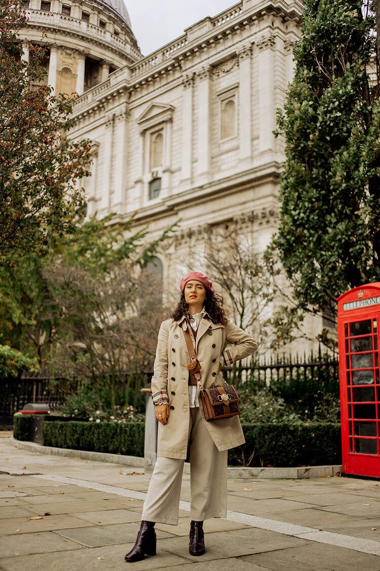 10 iconic London landmarks you must see 12 PFHPostcardsfromHawaii10iconicLondonLandmarksyoumustseeStPaulsCathedral 2
