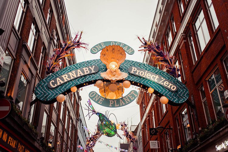 12 things to do in London during the holidays 3 PFHPostcardsfromHawaiiLondonChristmasHolidaysCarnabyStreet
