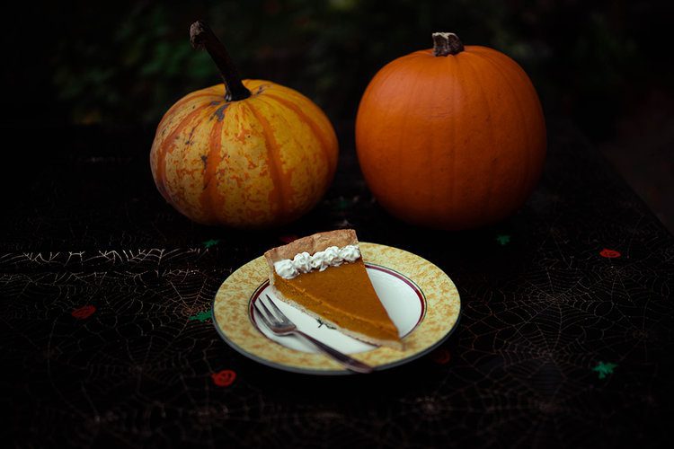Thanksgiving pumpkin pie recipe 2 PFHPostcardsfromHawaiiPumpkinPieRecipeFoodandDrinkThanksgivingBakingHalloweenUSAAmerica 1