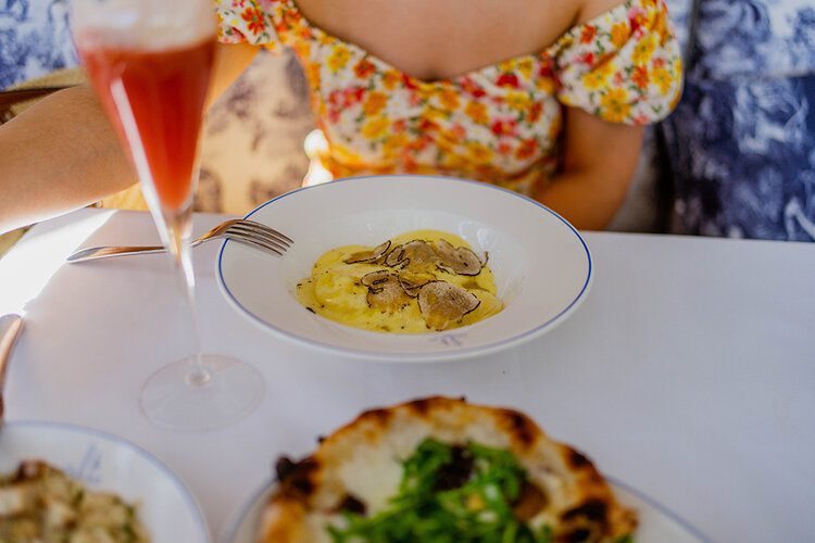 18 most Instagrammable cafés & restaurants in London 53 PostcardsfromHawaii10mostInstagrammablecafesrestaurantsinLondonTravelBlogBestrestaurantsinLondonAltoSanCarloSelfridgesDiorDioriviera 2 1