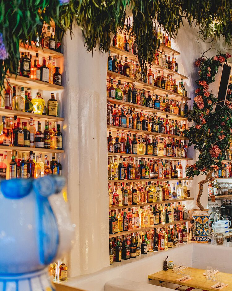 18 most Instagrammable cafés & restaurants in London 46 PostcardsfromHawaii10mostInstagrammablecafesrestaurantsinLondonTravelBlogBestrestaurantsinLondonCircoloPopolare 1