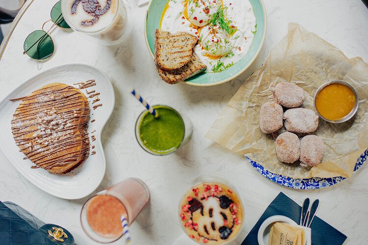 18 most Instagrammable cafés & restaurants in London 27 PostcardsfromHawaii10mostInstagrammablecafesrestaurantsinLondonTravelBlogDrunchInstagrammableBrunchLondonMayfair 1