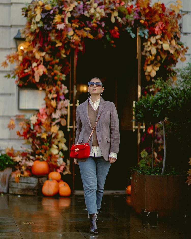 18 most Instagrammable cafés & restaurants in London 31 PostcardsfromHawaii10mostInstagrammablecafesrestaurantsinLondonTravelTheIvyCoventGardenTheIvyTowerBridgeTheIvyNorwich