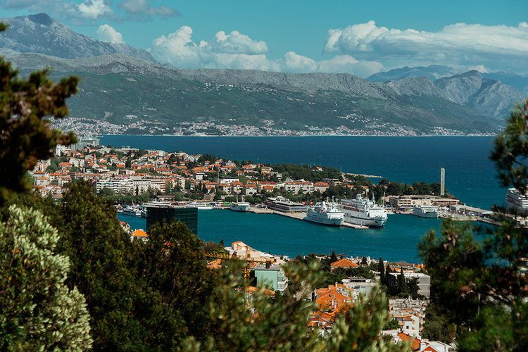 Croatia and Venice itinerary - 7 day road trip on a budget 2 PostcardsfromHawaiiCroatia 1
