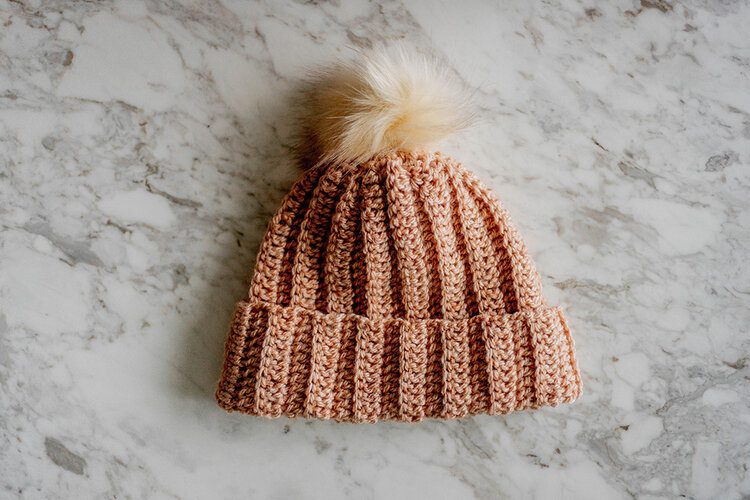 How to crochet a chunky beanie hat (free pattern) 30 PostcardsfromHawaiiHowtocrochetachunkybeaniehatfreepatterntravelblogstepbystepguideDIYcrochettutorialdoublecrochetstitch 4 2