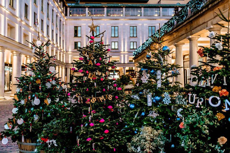 Best Christmas light displays in London - a walking tour 3 PostcardsfromHawaiiPFHBestChristmaslightdisplaysinLondon awalkingtour 2