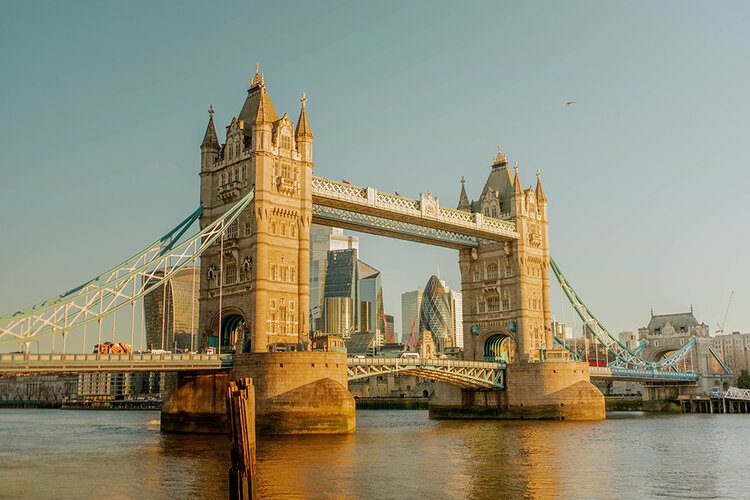 Best locations to photograph Tower Bridge 38 PostcardsfromHawaiiPFHBestlocationstophotographTowerBridgeLondonInstagramGuideButlersWharf 4