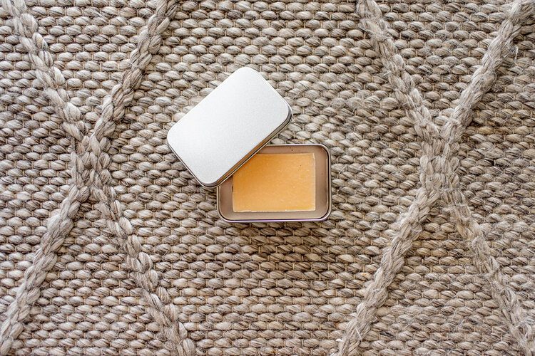 Sustainable stocking fillers for travellers with Coconut & Cotton 7 PostcardsfromHawaiiPFHSustainablestockingfillersfortravellerswithCoconutCotton 6