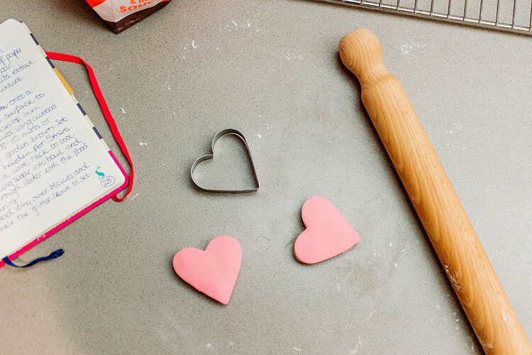 Simple vegan sugar cookies recipe 3 PostcardsfromHawaiiVeganSugarCookieRecipeValentinesDay 2
