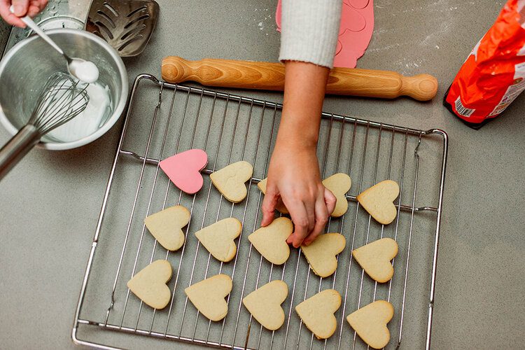 Simple vegan sugar cookies recipe 5 PostcardsfromHawaiiVeganSugarCookieRecipeValentinesDay 4